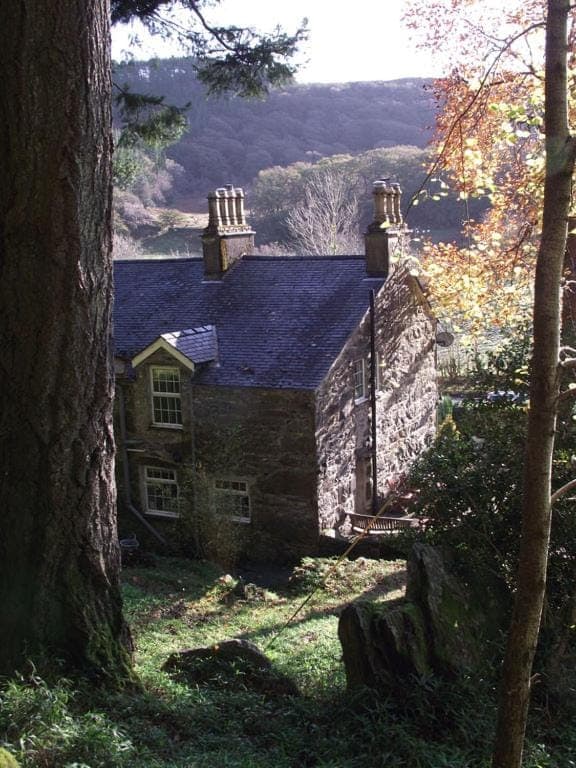 Property building, Natural landscape