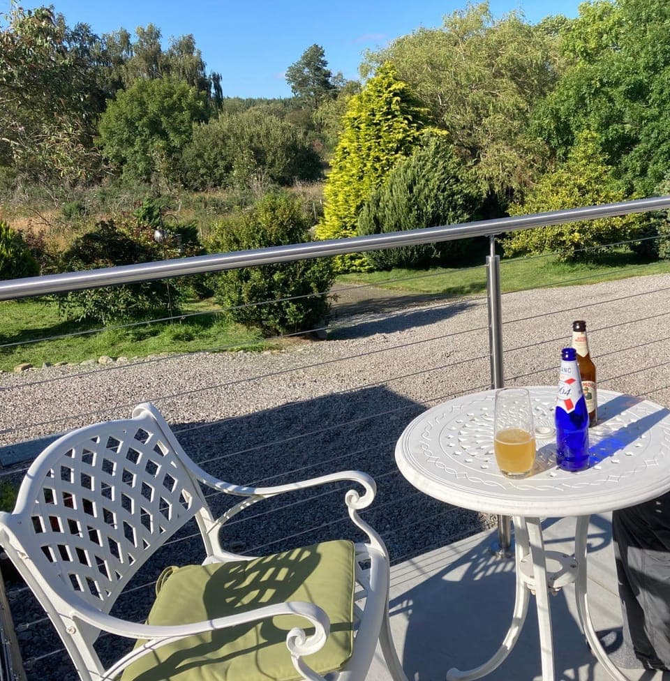 Patio, Balcony/Terrace, Quiet street view, Inner courtyard view