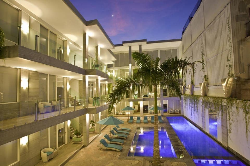 Property building, Pool view, Swimming pool