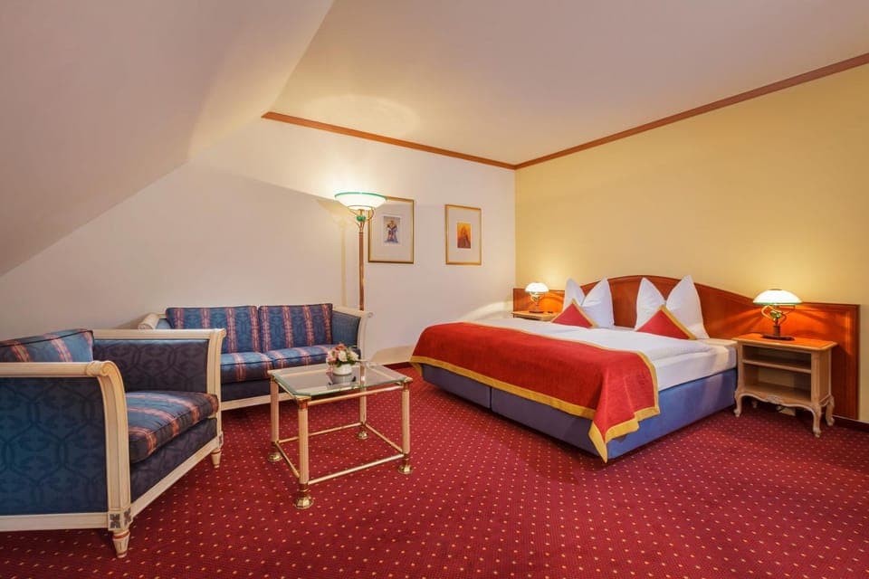 Photo of the whole room