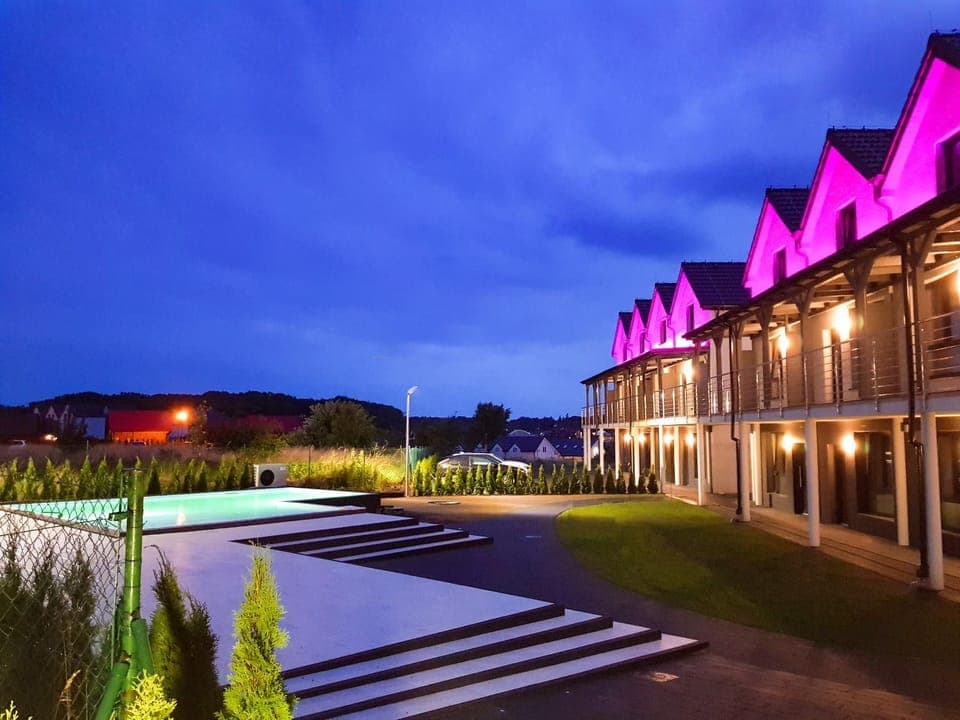 Property building, Swimming pool