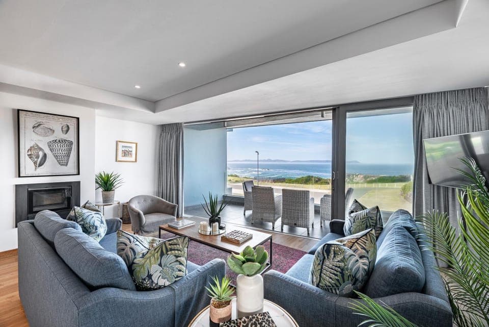 TV and multimedia, Balcony/Terrace, Living room, Seating area, Sea view