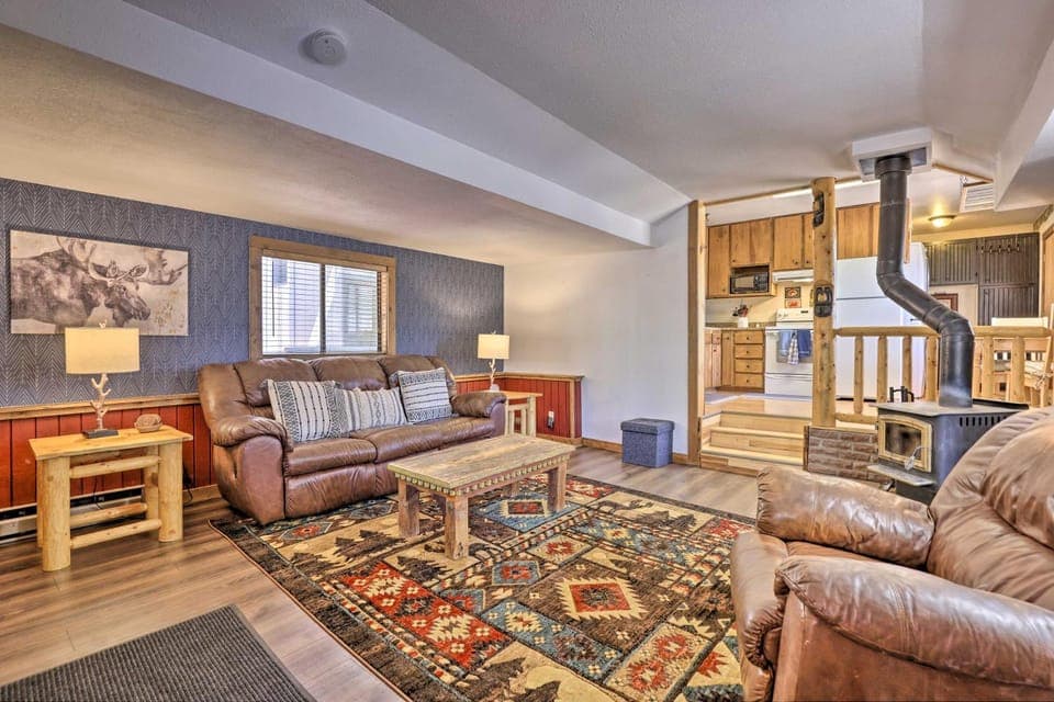 Fireplace, Deck & Mtn Views: Grand Lake Home! House in Rocky Mountain National Park