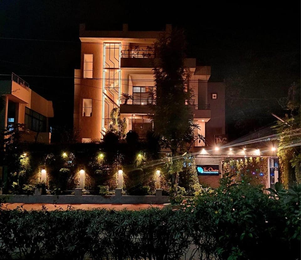 Property building, Night