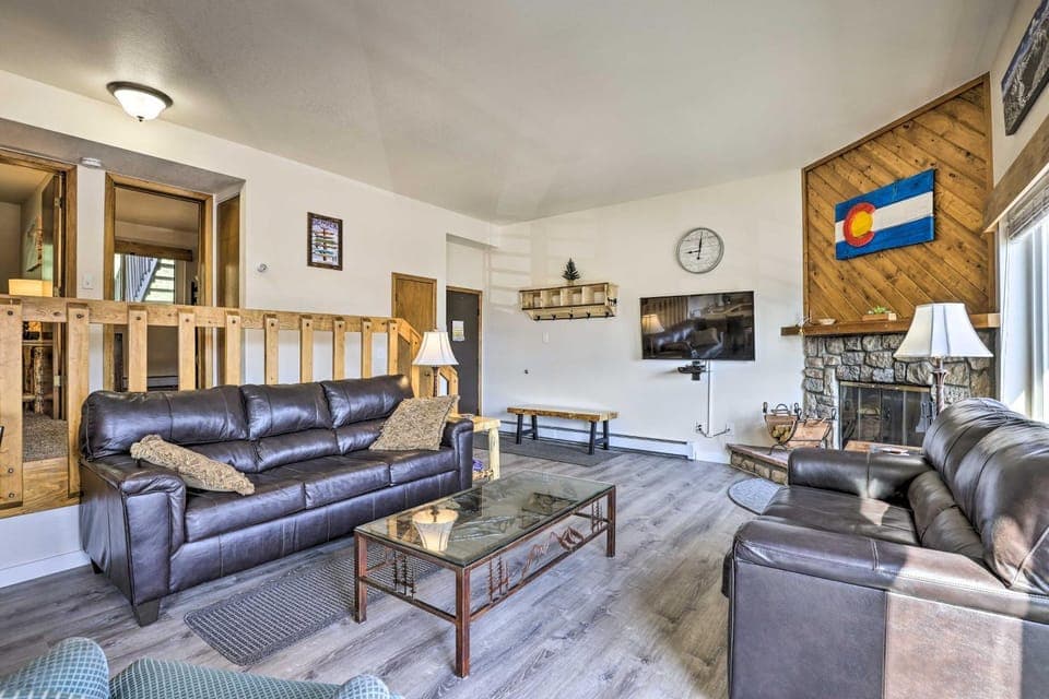 Silverthorne Condo w/ Views ~ 11 Mi to Ski Slopes House in Wildernest