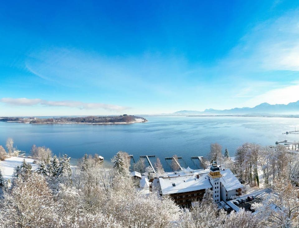 Bird's eye view, Winter, Lake view, Mountain view