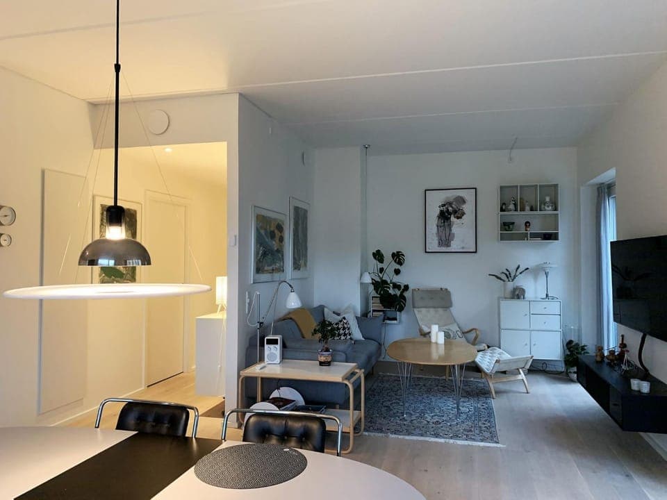 Living room, Dining area