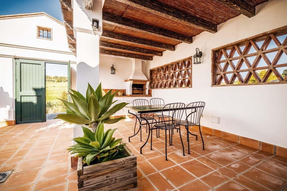 BBQ facilities, Balcony/Terrace