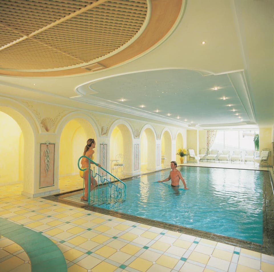 Spa and wellness centre/facilities, Swimming pool