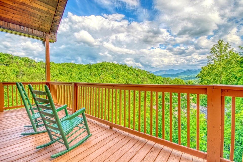 Redneck Ritz #724 House in Gatlinburg