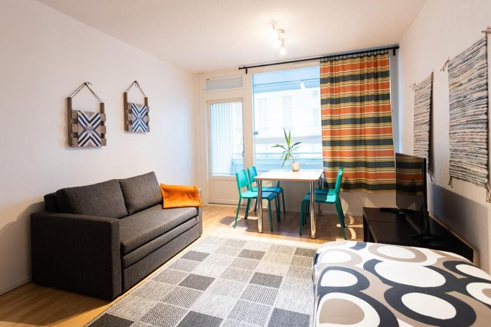 Two-Room Apartment Turku City Center host by B&B Tuure Apartment in Turku