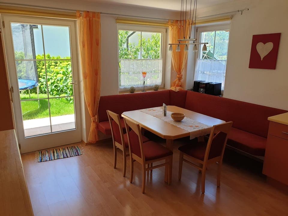 Dining area, Garden view