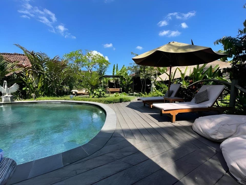 Garden, View (from property/room), Garden view, Pool view, Swimming pool, sunbed