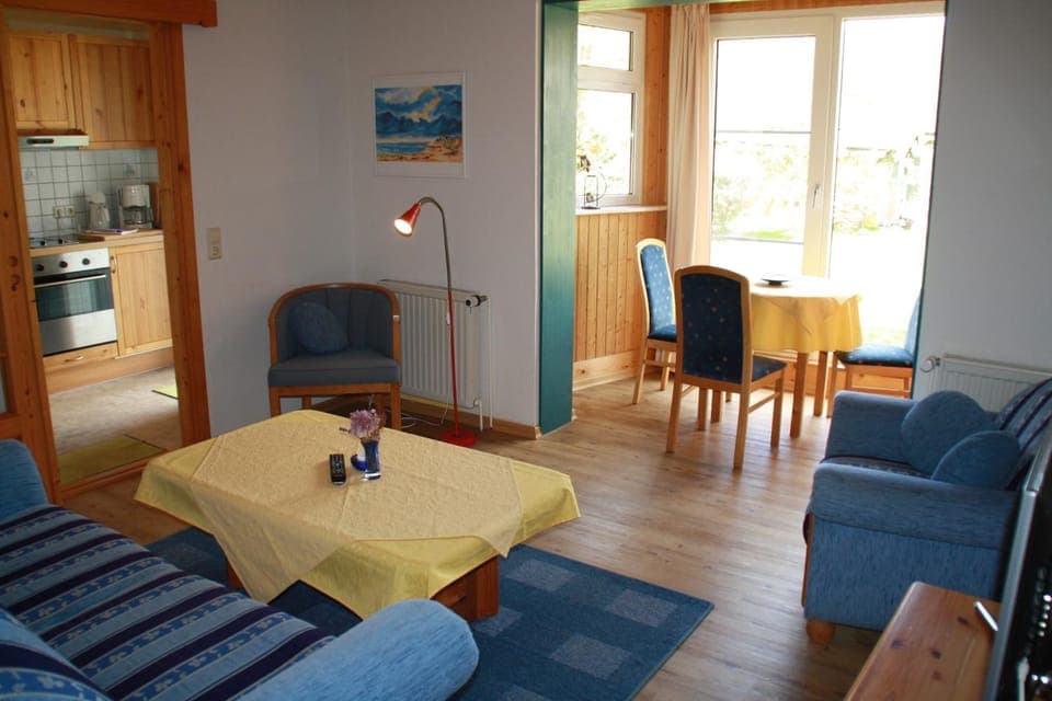 FeWo Kiefer - Ulenhoef Apartment in Prerow