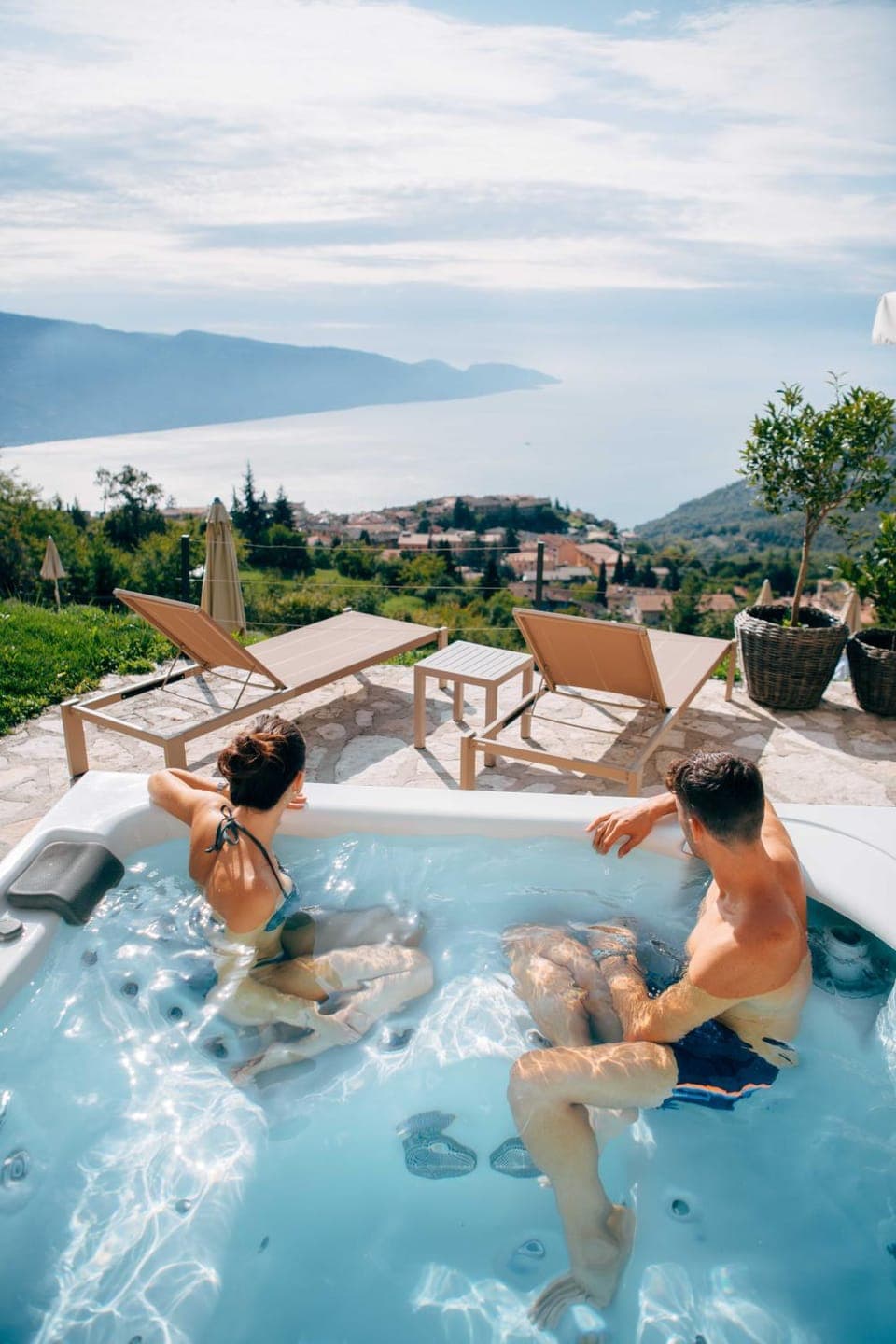Hot Tub, View (from property/room), Lake view, Swimming pool