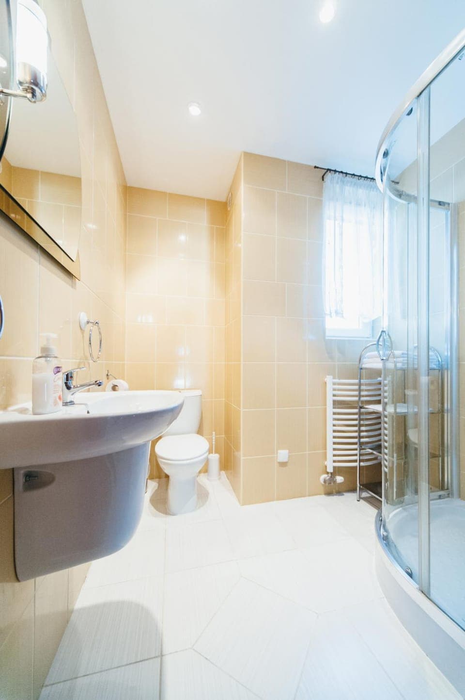 Shower, Toilet, Bathroom