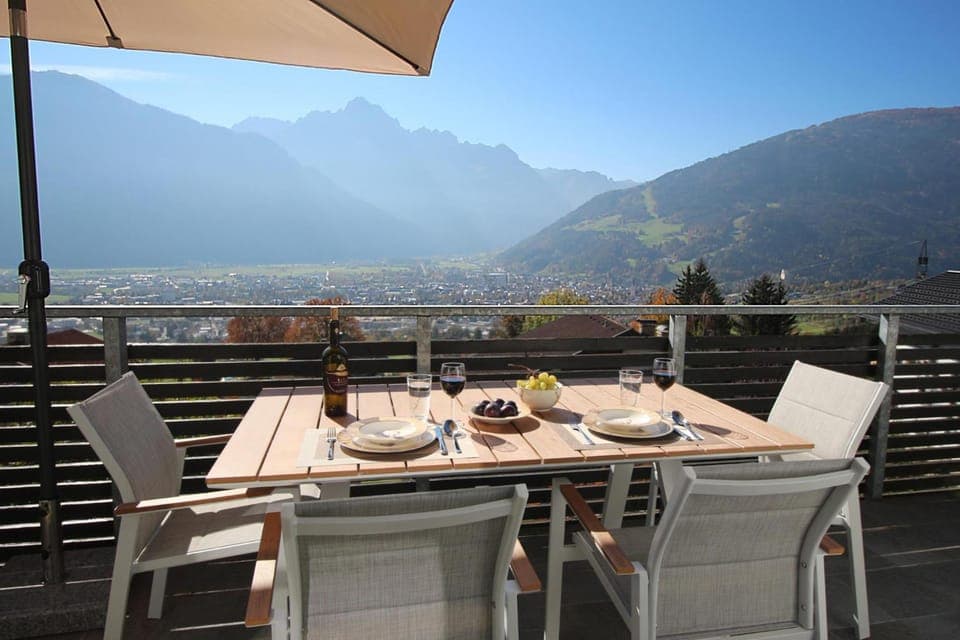 Day, View (from property/room), Balcony/Terrace, Balcony/Terrace, City view, Mountain view