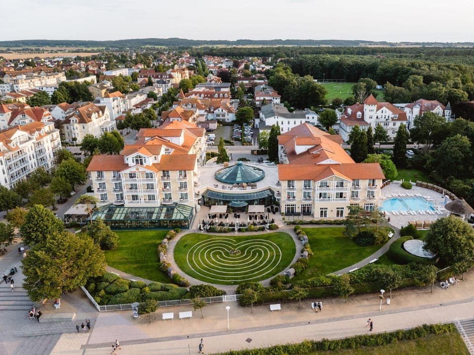 Property building, Bird's eye view