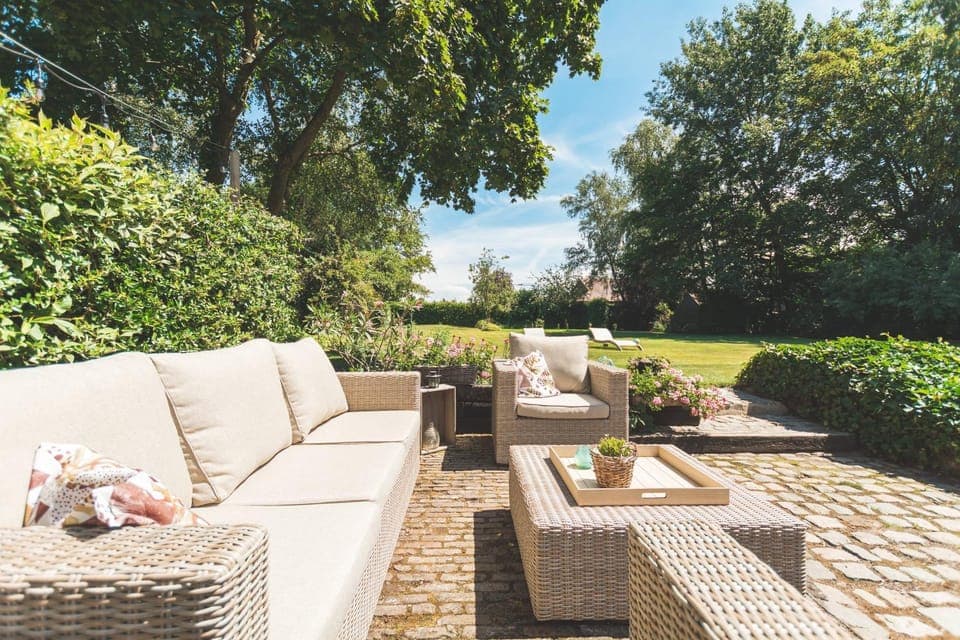 Seating area, Garden view