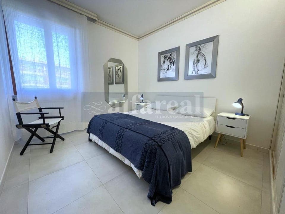 Bed, Bedroom, Family