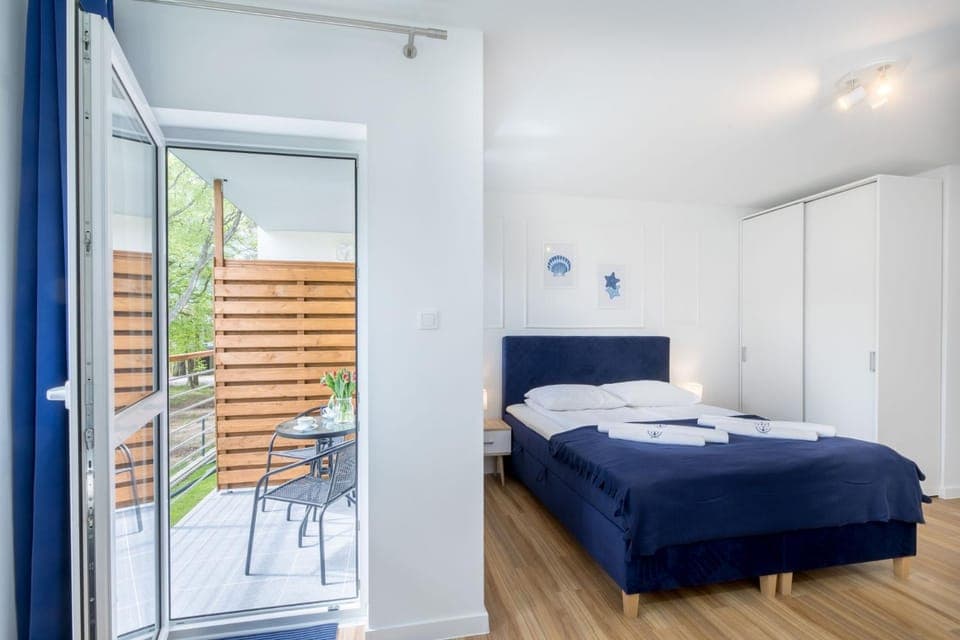 Bed, View (from property/room), Balcony/Terrace, Photo of the whole room, Bedroom, towels