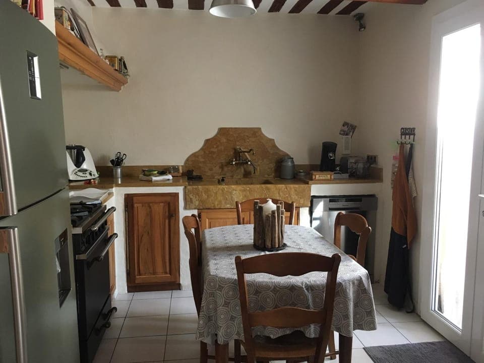 Dining area, minibar, pet friendly, stove, toaster