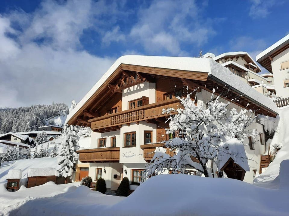 Property building, Winter