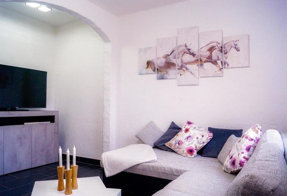 TV and multimedia, Living room