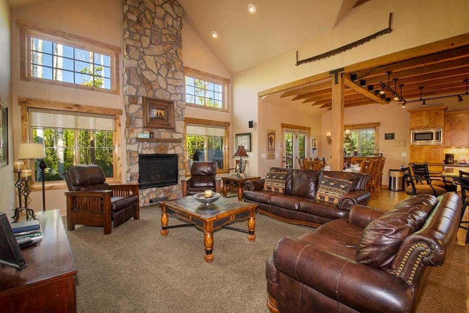 Day, Living room, Seating area, Dining area, fireplace, furniture, kitchen