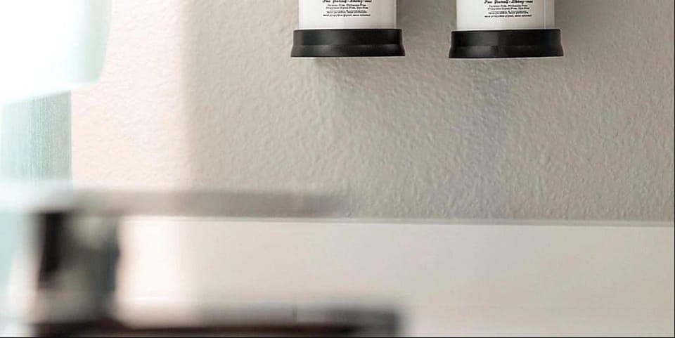 Bathroom, Decorative detail