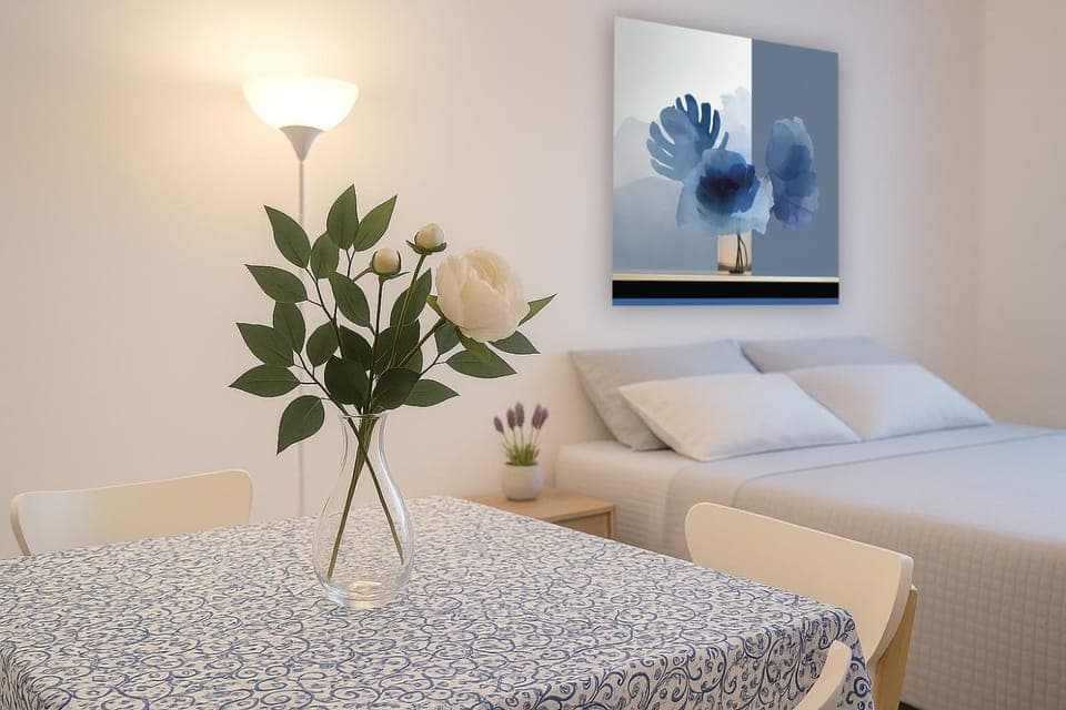 Bed, Photo of the whole room, Bedroom