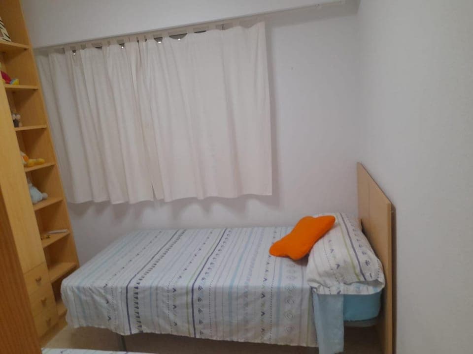 Relax y cómodo APARTAMENTO CON GRAN TERRAZA, PARKING, PISCINA Y CON VISTAS AL MAR, A SOLO 50 m DE LA PLAYA Apartment in Daimús