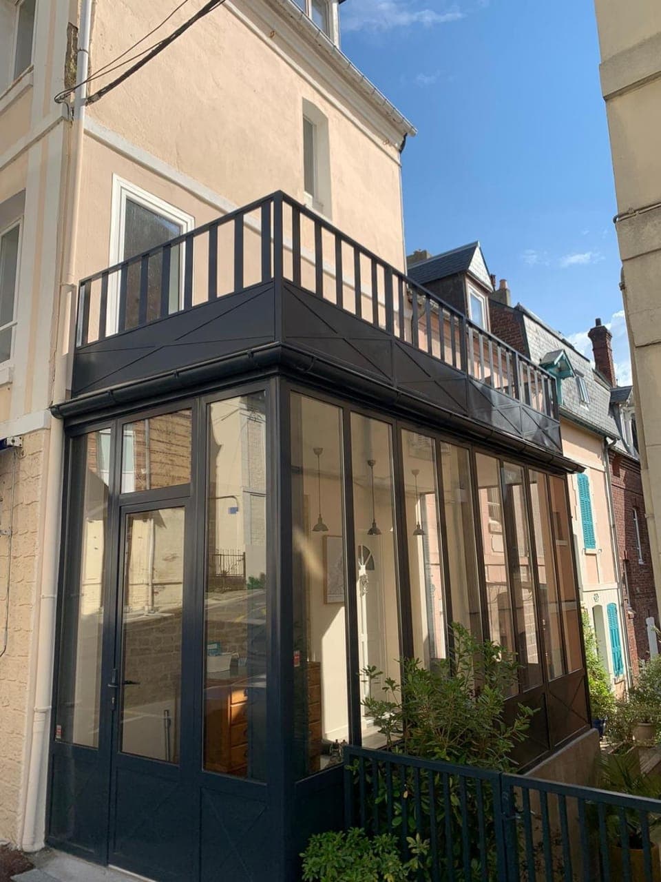 Property building, Facade/entrance