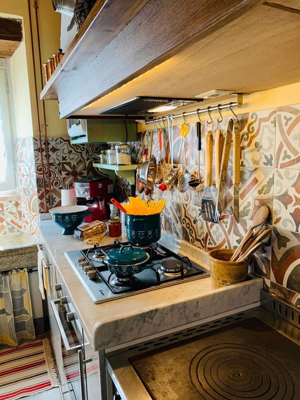 Kitchen or kitchenette, Food