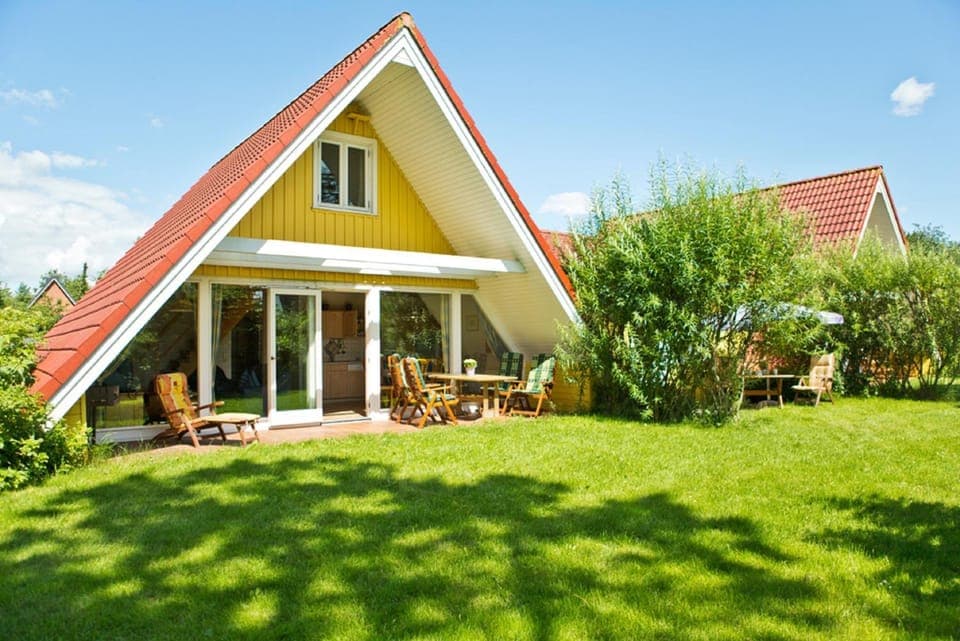 Property building, Garden