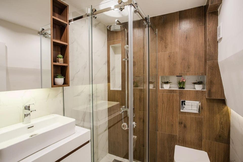 Shower, Bathroom