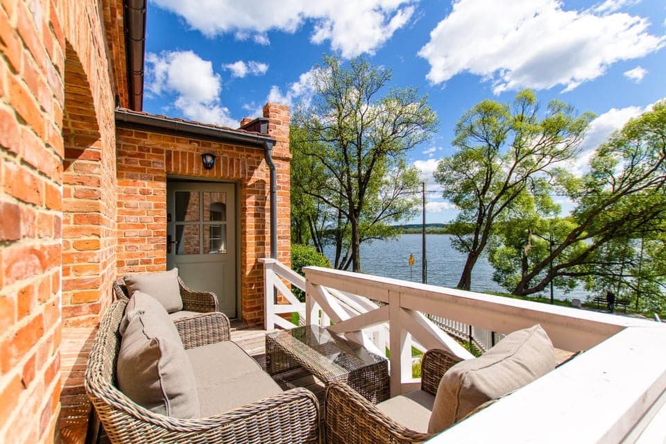 Property building, Balcony/Terrace