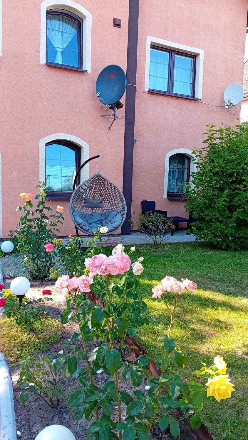 Property building, Garden, Garden view