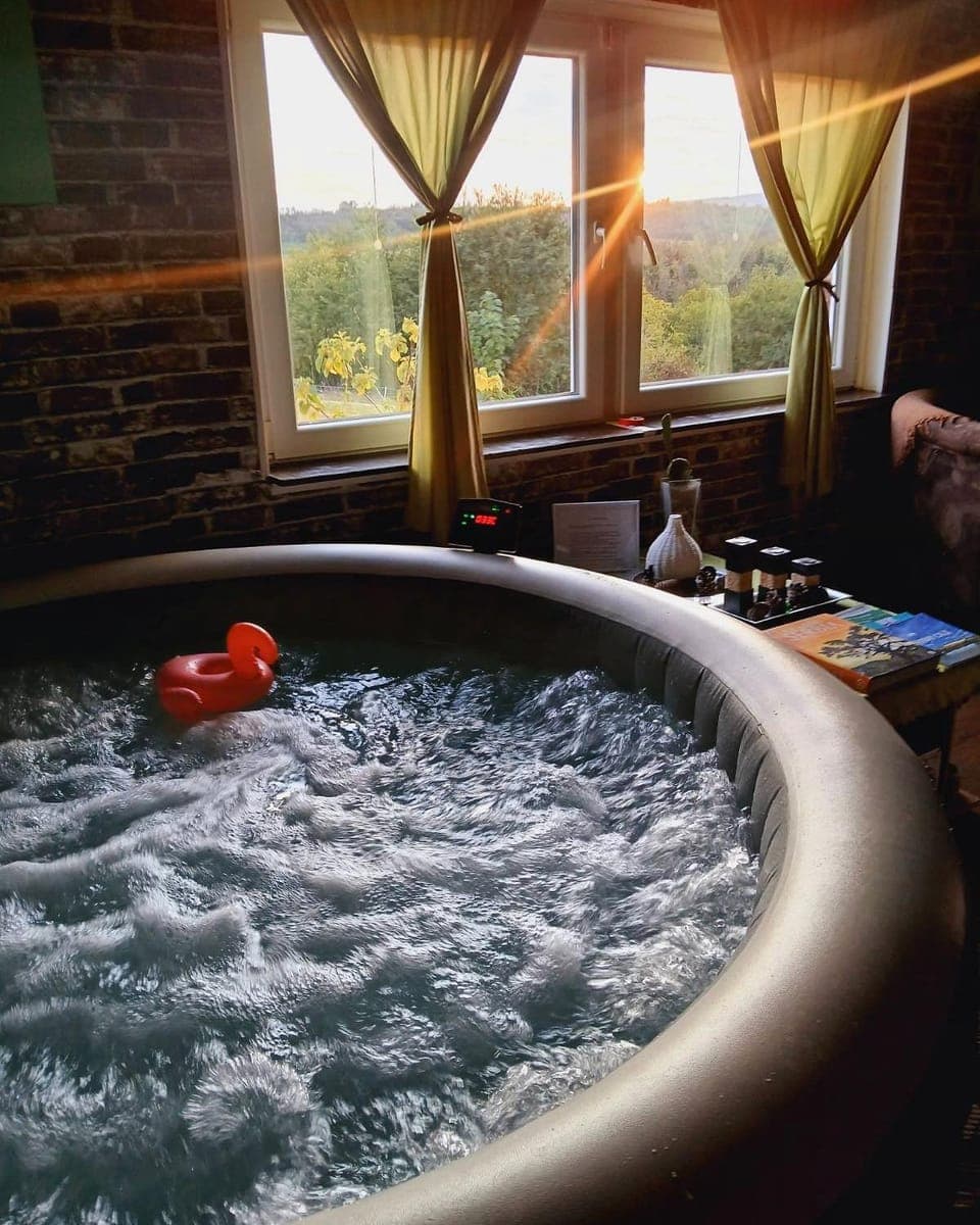 Property building, Hot Tub, Hot Tub, View (from property/room), View (from property/room), Garden view