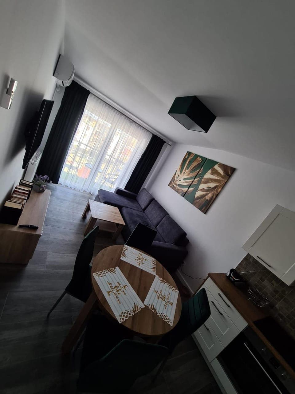 Living room, Seating area, Dining area