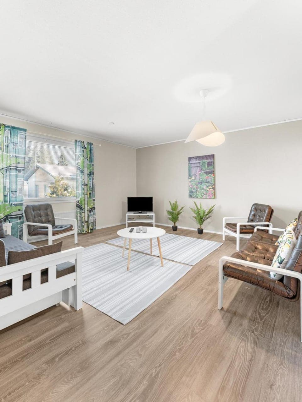 TV and multimedia, Living room