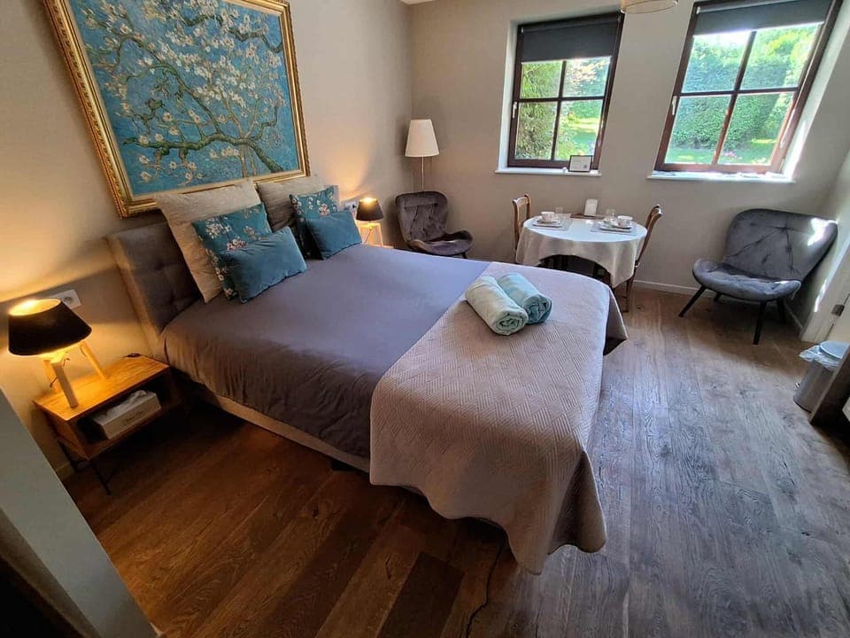 Bed, View (from property/room)