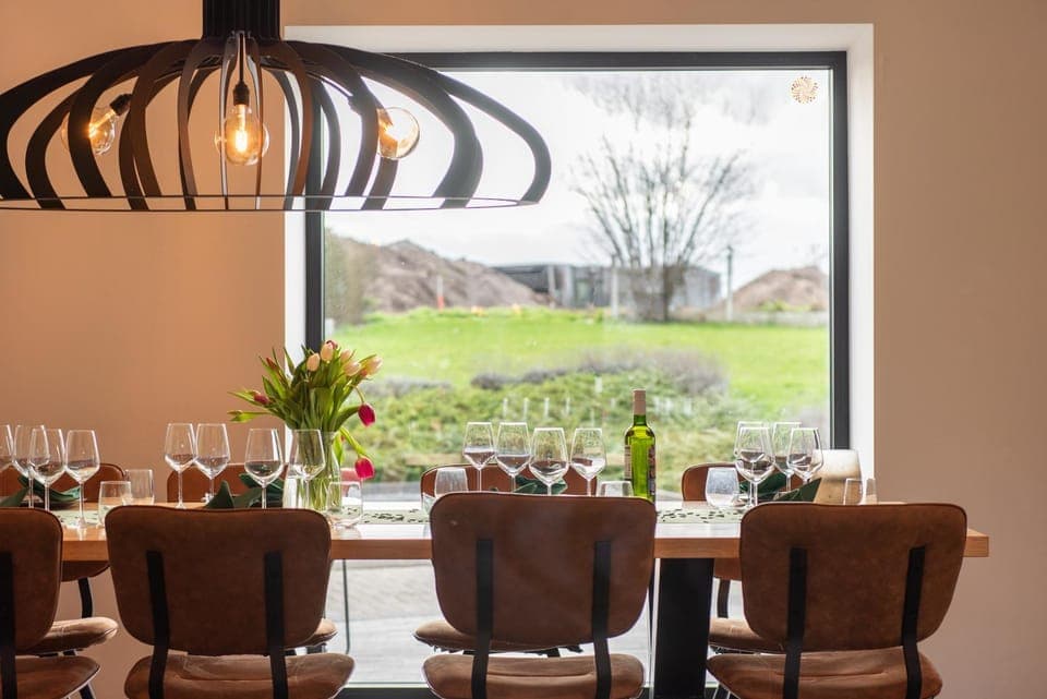 Garden, Seating area, Dining area