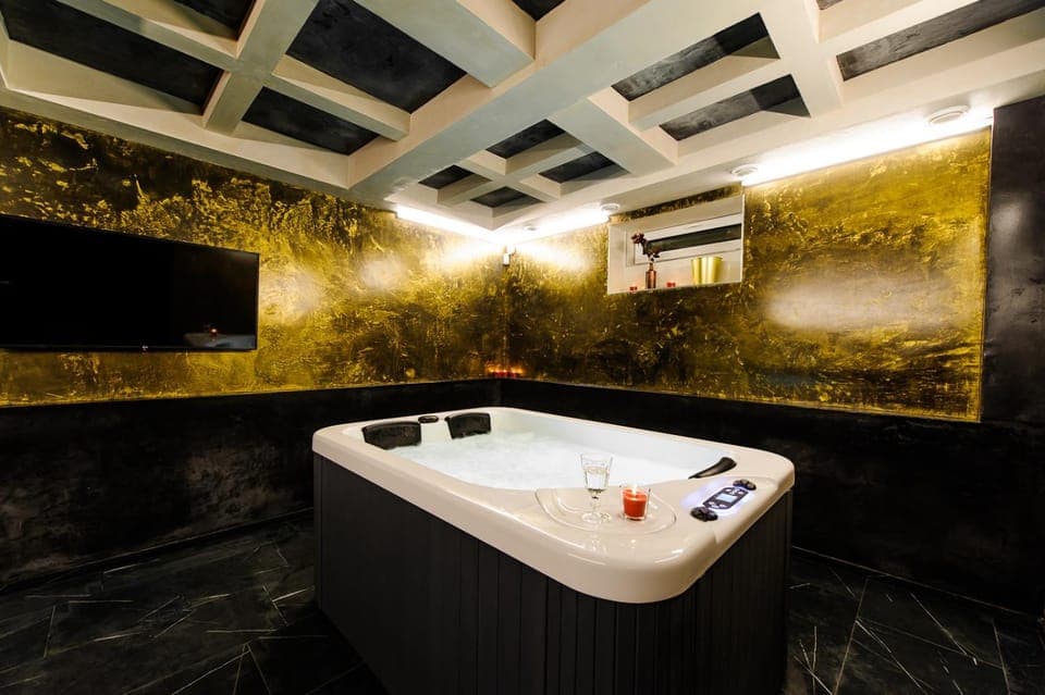 TV and multimedia, Bath