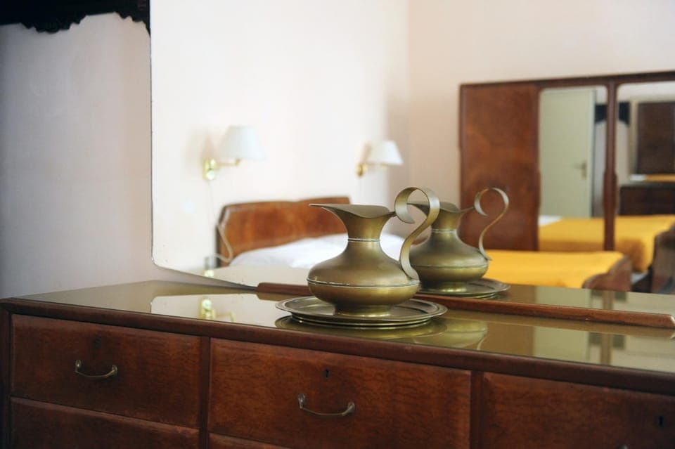 Decorative detail, Bedroom