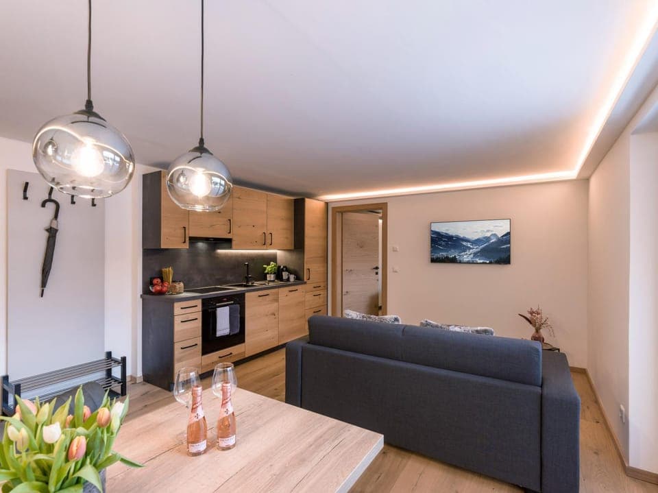 TV and multimedia, Kitchen or kitchenette, Living room, Seating area, Dining area, pet friendly