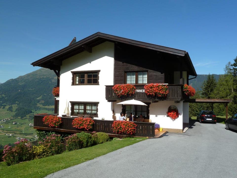 Facade/entrance, Summer