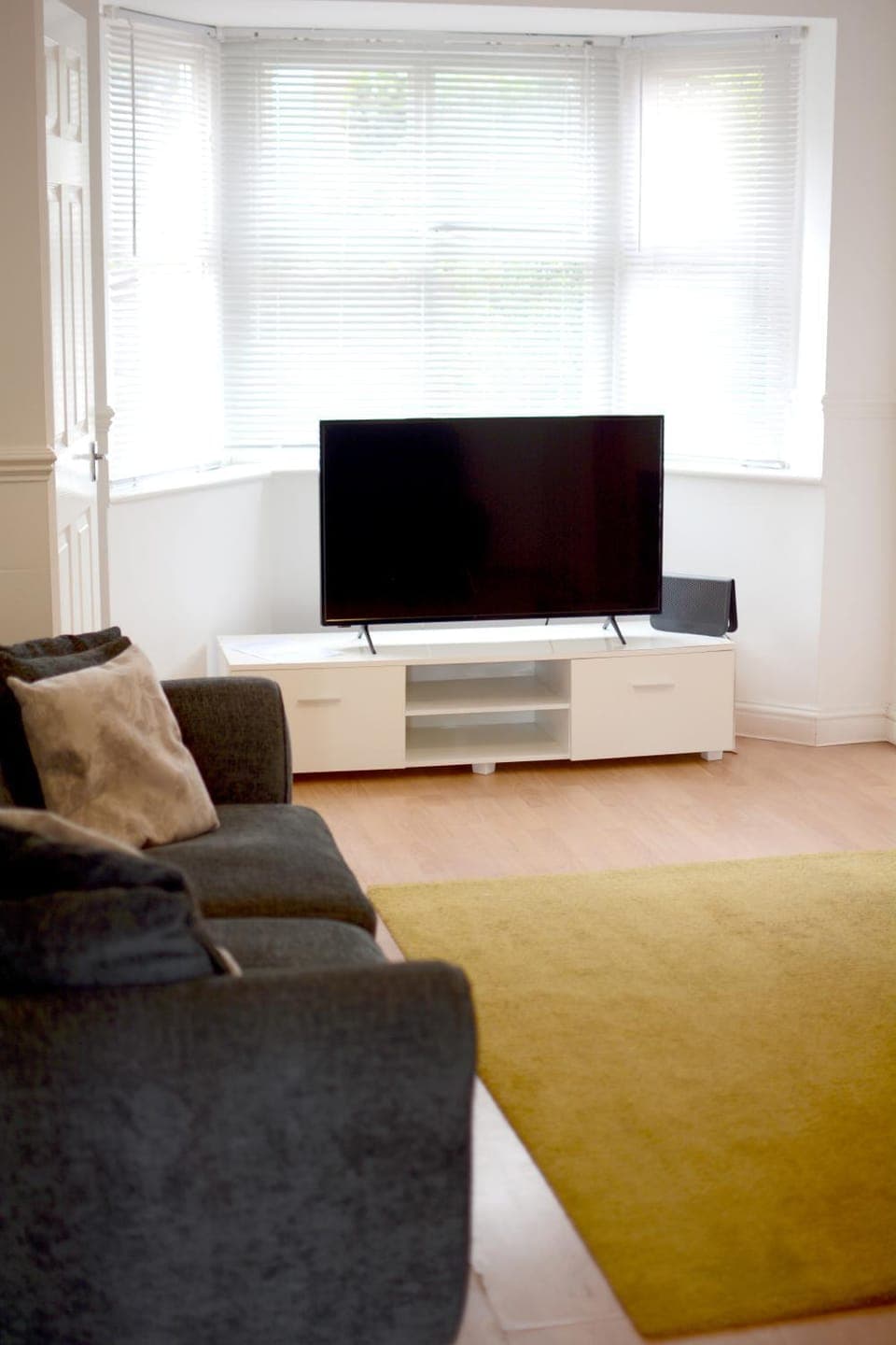 TV and multimedia, Living room, internet