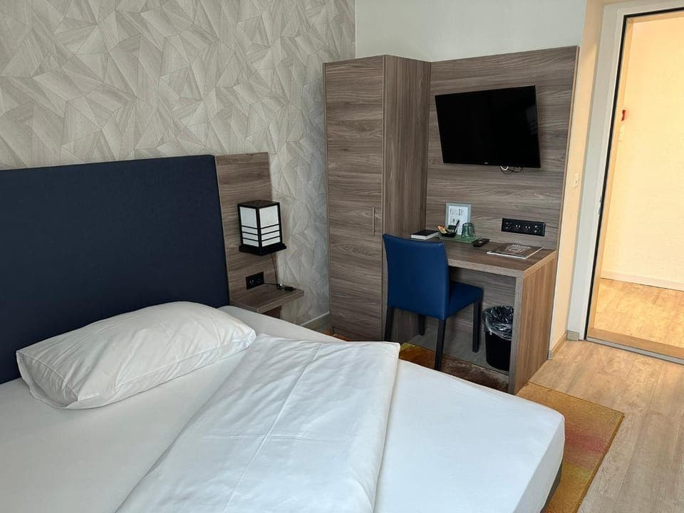 TV and multimedia, Bedroom