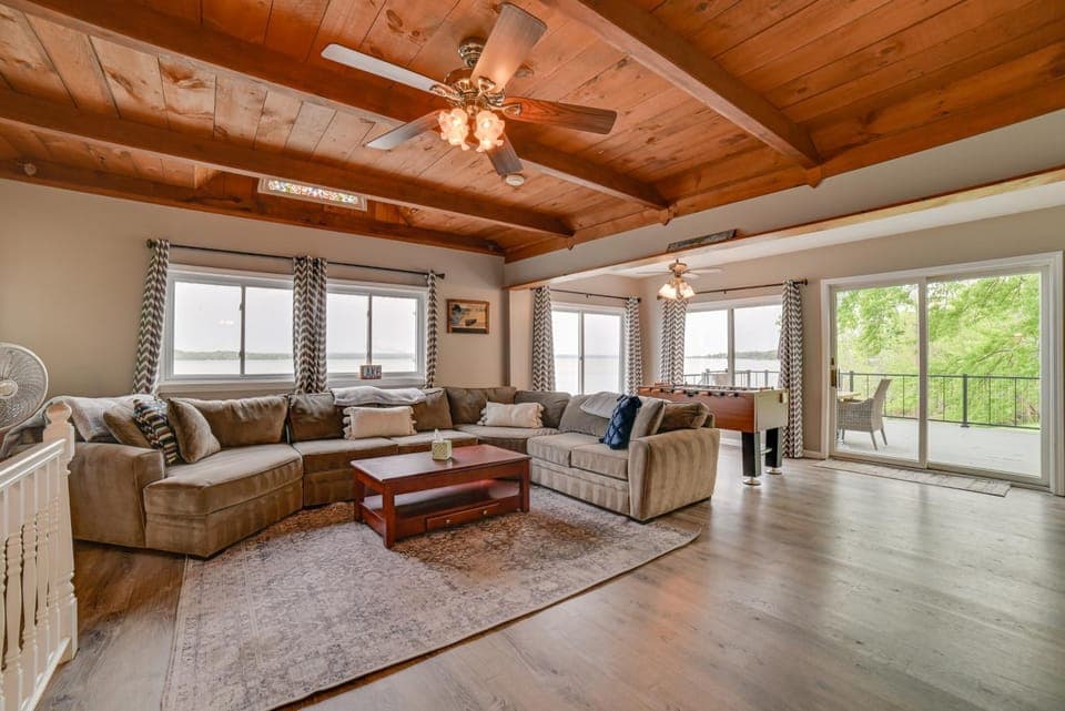 Cayuga Lake Retreat in Seneca Falls w/ Dock! House in Cayuga Lake